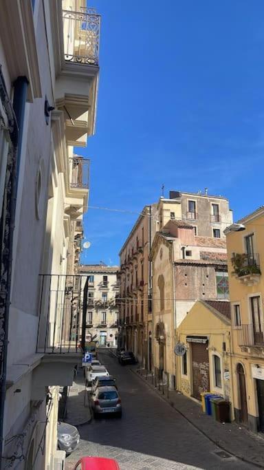 La Casa Dell Alfiere Apartment Катания Екстериор снимка
